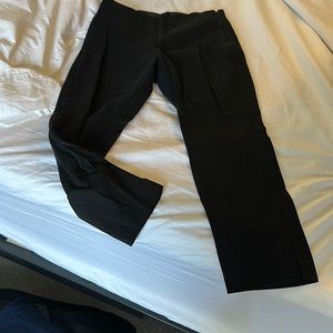 Size 10 petite black pixie ankle pants from Old Navy